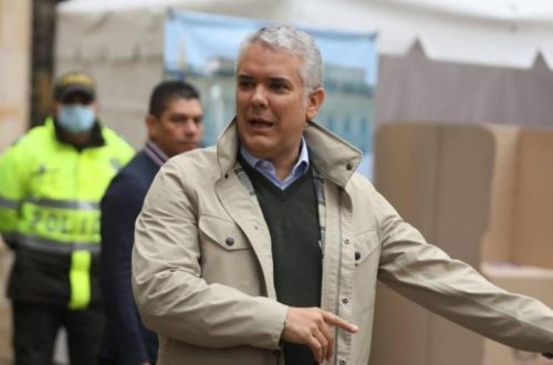 Kolumbiyada məhkəmə ölkə Prezidentinin ev dustaqlığı barədə qərar çıxarıb