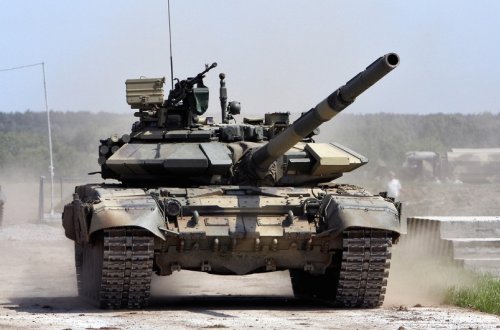 KİV: İspaniya Ukraynaya tanklar və zenit raketləri göndərməyə hazırdır