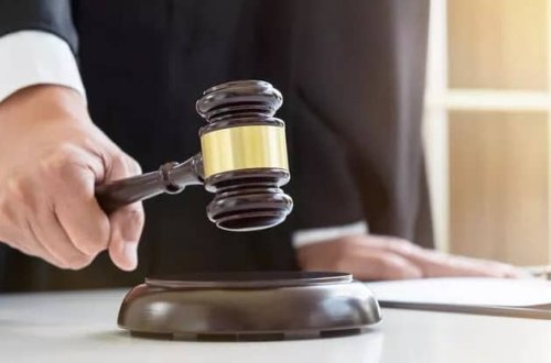 İraqdan tarixi əsərlər oğurlamağa çalışan britaniyalıya həbs cəzası verilib