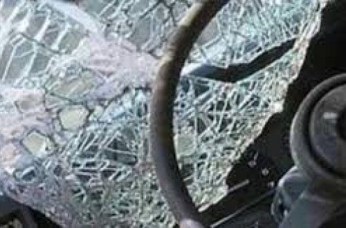 Bakıda sərnişin avtobusu minik avtomobili ilə toqquşub, ölən və xəsarət alan var