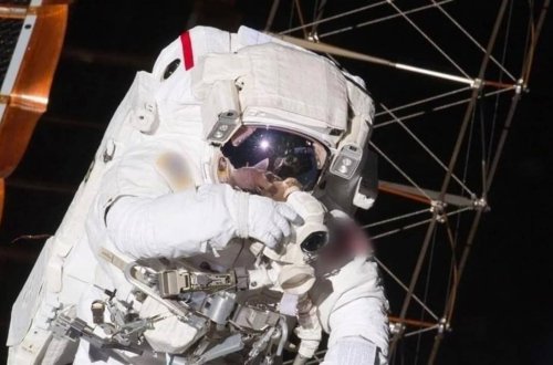 Çin kosmik stansiyaya yeni kosmonavt heyəti göndərib