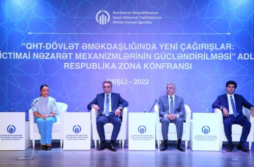 QHT-dövlət münasibətlərinə həsr olunan növbəti konfrans keçirilib