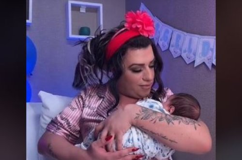Trans doğum edərkən video paylaşdı - Görüntülər 7 milyon baxış qazandı - FOTO