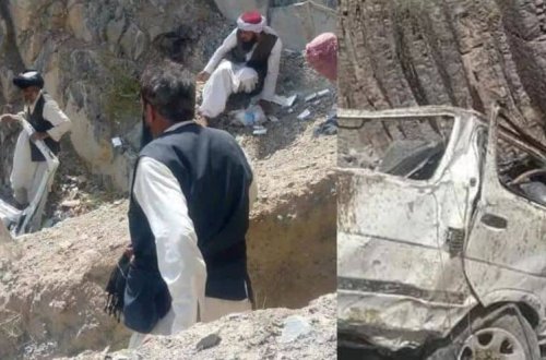 Pakistanda mikroavtobus qəzası: 18 ÖLÜ, 4 YARALI 