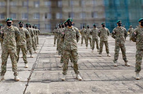 Gürcüstanda hərbi xidmət müddəti azaldılır