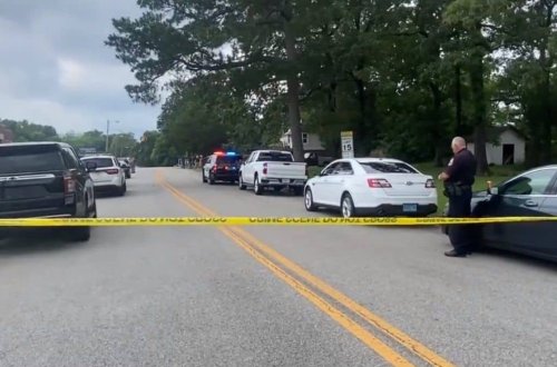 ABŞ-da məktəbə girmək istəyən şübhəli öldürülüb