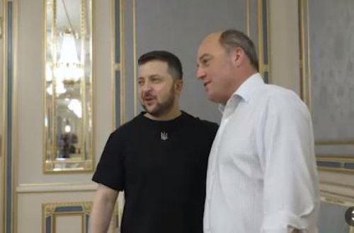 Britaniyanın müdafiə naziri Ukraynaya səfər edib, Zelenski ilə görüşüb