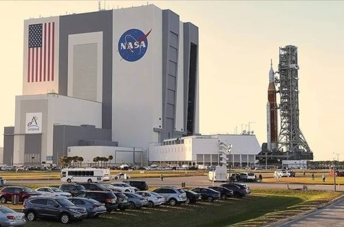 NASA peyklərini daşıyan raket sıradan çıxdı