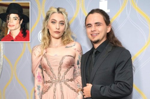 Maykl Ceksonun övladları mükafatlandırma gecəsində - Fotolar