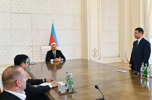 Dövlət başçısı: 