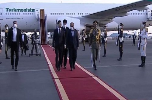 Türkmənistan prezidenti Sərdar Berdiməhəmmədovun İrana səfəri başlayıb