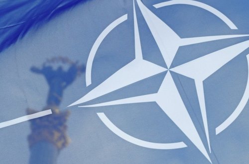 NATO Ukraynaya ağır silahlar verəcək
