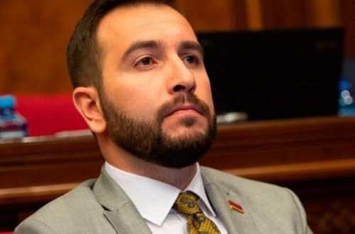 Qarabağ kartından sui istifadə edirsiniz - Erməni deputatdan müxalifə