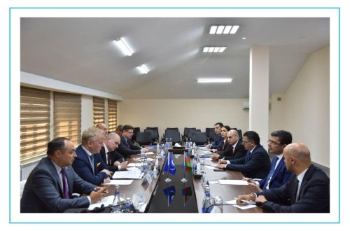 MEDİA-da AŞ-nın məruzəçilər qrupu ilə görüş keçirilib