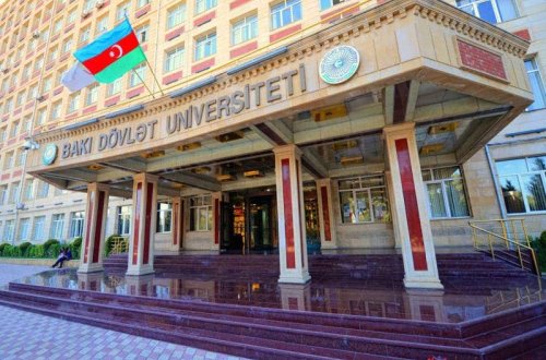 Bakı Dövlət Universitetinin müəllimi hər tələbədən üç-beş min manat tələb edir - İDDİA + AUDİO