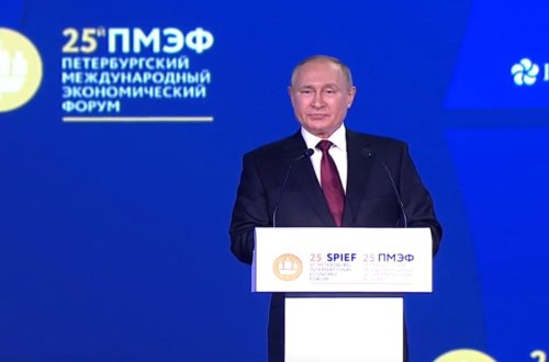 Putin Aİ-nin sanksiyalara görə 400 mlrd. dollar itirəcəyini bildirib