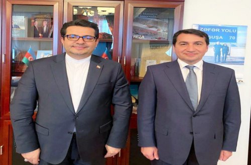 Hikmət Hacıyev İranın səfiri ilə görüşüb