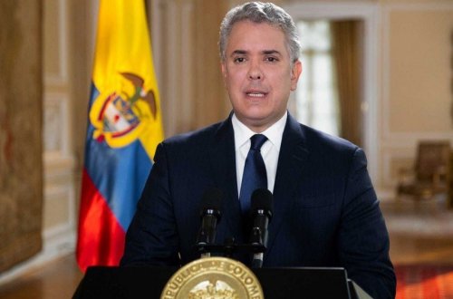 Məhkəmə Kolumbiya Prezidentini ev həbsinə məhkum edib