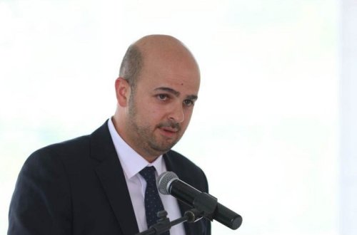 Xüsusi nümayəndə: 