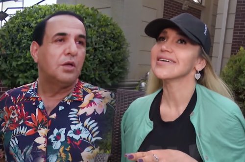 Manaf Ağayev milyonluq villasında Rəqsanəni qonaq etdi - VİDEO