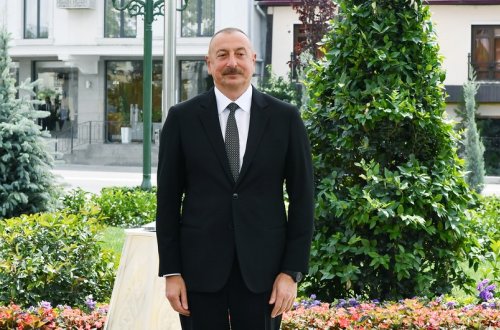 Prezident İlham Əliyevin Daşkənddə rəsmi qarşılanma mərasimi olub