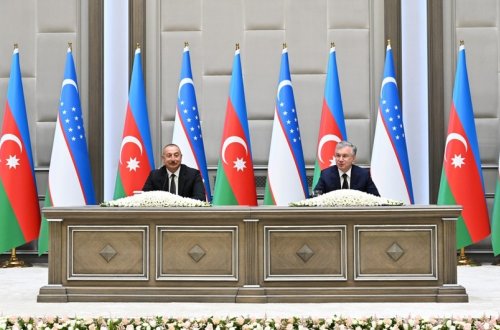 Dövlət başçısı: 