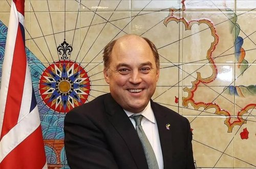 Böyük Britaniyanın Müdafiə Naziri Türkiyəyə gəlir