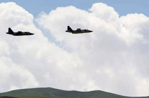 Rusiyanın Su-25 tipli döyüş təyyarəsi Ukrayna sərhədində qəzaya uğrayıb