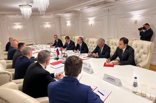 Kamran Əliyev Rusiyanın Baş prokuroru ilə görüşüb