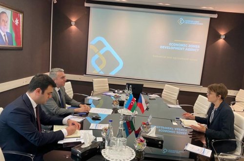 Çexiya şirkətləri sənaye zonalarında yaradılmış investisiya mühitindən yararlanmağa dəvət edilib