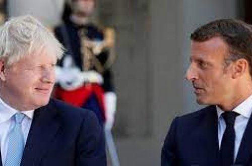 Conson və Makron Ukraynaya hərbi yardımı artırmağı razılaşdırıblar