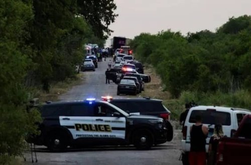 Texasda dəhşət: Yük maşınında 46 immiqrant ölü tapılıb