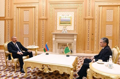 İlham Əliyev Qurbanqulu Berdiməhəmmədovla görüşüb - FOTO