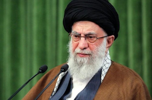 Xameneyi İranda sosial mediaya qarşı sərt tədbirlər görülməsini tələb etdi