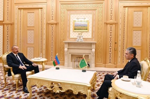 Qurbanqulu Berdiməhəmmədov Azərbaycan Prezidentinə təşəkkür edib