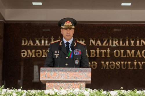 Vilayət Eyvazov media nümayəndələrinə təşəkkür edib