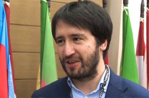 Teymur Rəcəbov qələbə qazandı