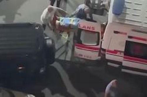 Bakıda binanın lifti qırıldı - Yaralılar var+Video