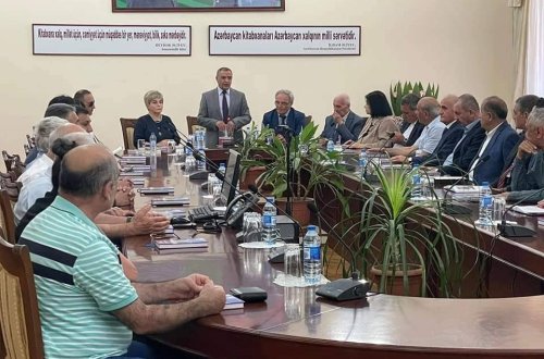 Əminə Yusifqızının “Biz vətən üçün doğulmuşuq” kitabının təqdimat mərasimi olub