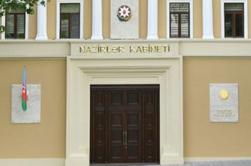 Nazirlər Kabinetinin şöbə müdiri milyonluq obyekt tikdirir - FOTOFAKT