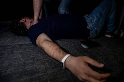 Öncə boğaraq öldürdü, sonra səkinin qırağına atdı - BAKIDA DƏHŞƏTLİ CİNAYƏT