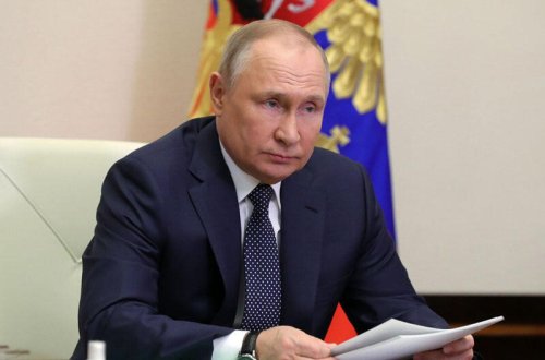 Putindən etiraf: Sanksiyalar təsir edir, riskləri görməliyik