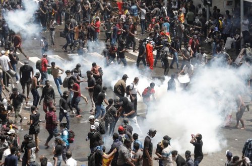 Şri-Lankada iğtişaşlar zamanı xəsarət alanlar olub - YENİLƏNİB