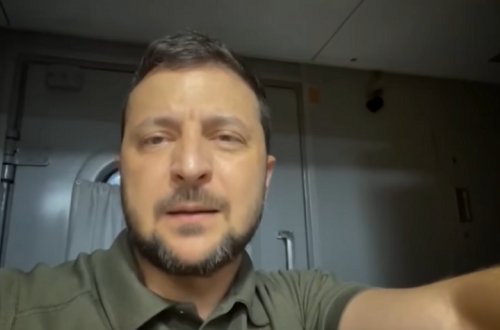 Volodimir Zelenski müsəlmanları Krım tatar-türkcəsində təbrik edib