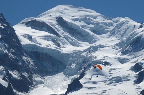 İtaliyada qar uçqununda ölənlərin sayı 11-ə çatıb