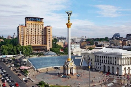 Niderlandın Baş naziri Kiyevdə səfərdədir