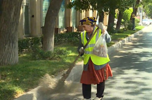 Работающие под палящим солнцем - ВИДЕО