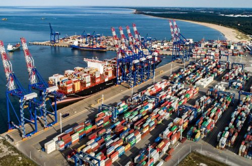 İran Rusiyaya yüklərin daşınması üçün 300 konteyner ayırıb