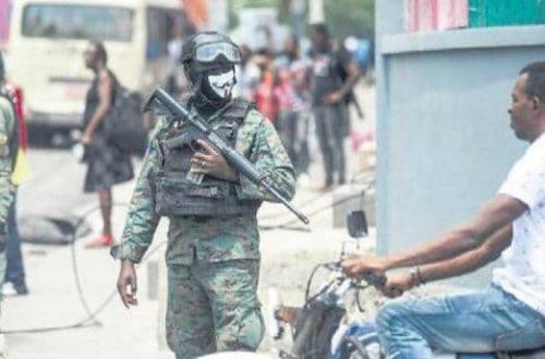 Haitidə dəstələr arasında münaqişə: 50 ÖLÜ, 50 YARALI