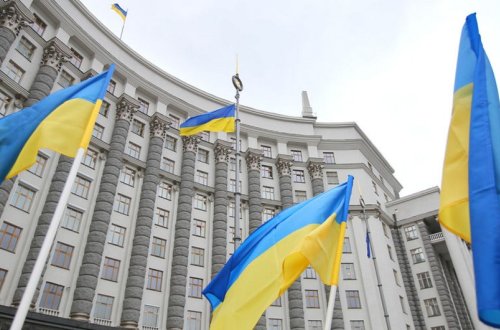 Венгрия предлагает Украине создать перерабатывающие заводы на границе